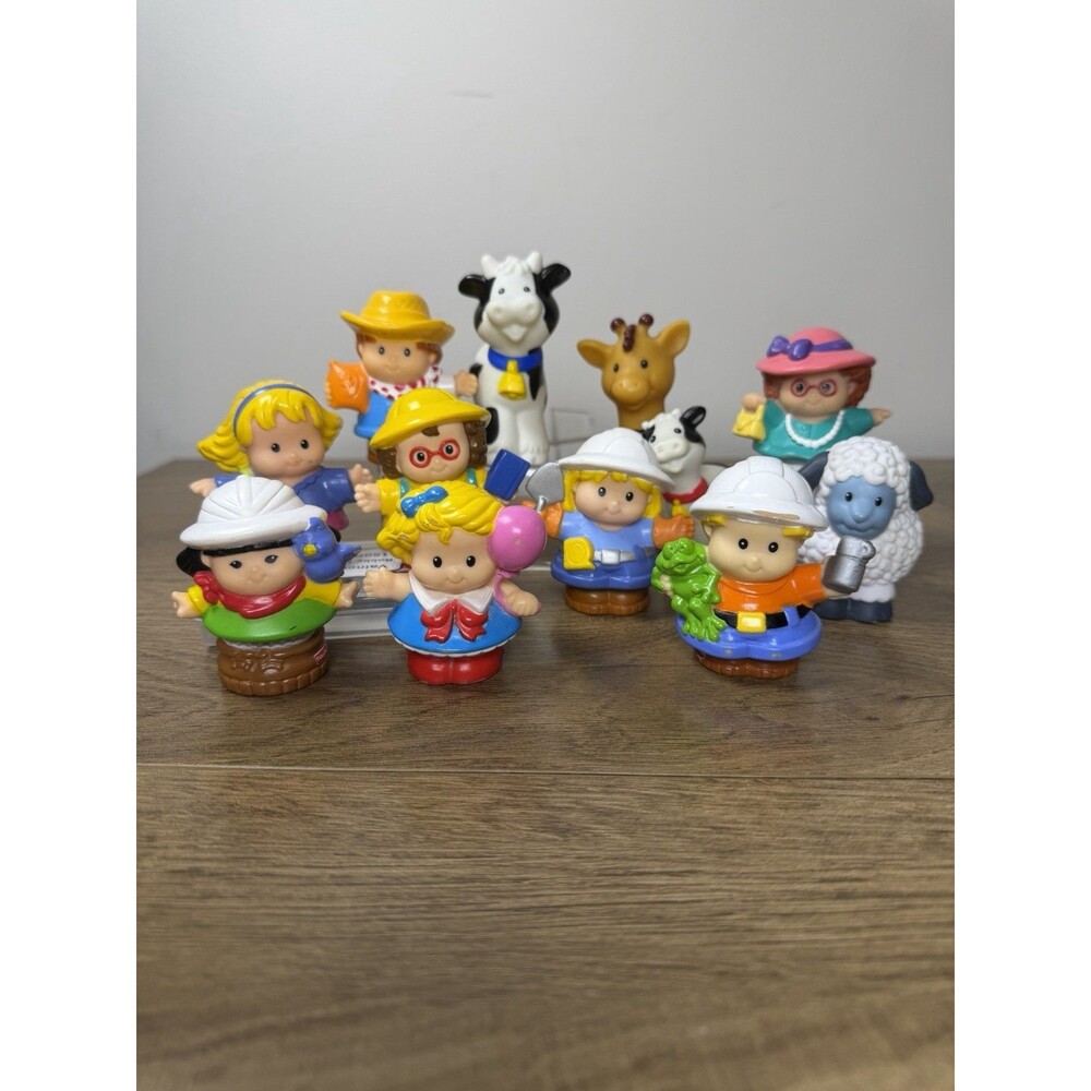 Vintage Little People 12 Pc Lot Early 2000s Sarah Lynn Maggie Farmer Animals